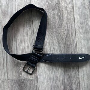 Nike baseball belt